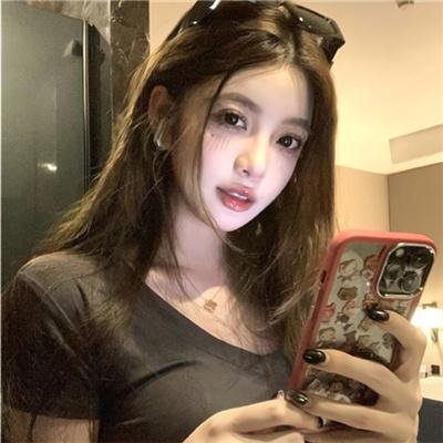 偶像（电影）封面